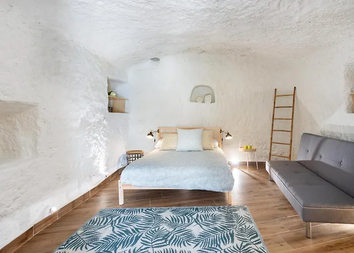 Home2book Boutique Cave Retreat, *